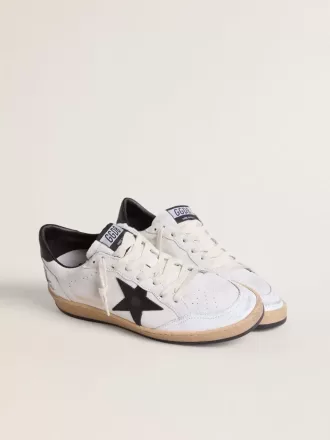 Ball Star til mænd i hvid nappa med sort stjerne