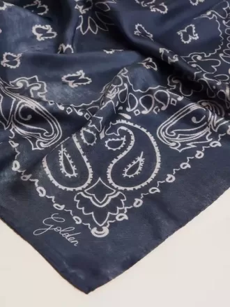 Denimblåt Golden Collection-tørklæde med paisley-mønster