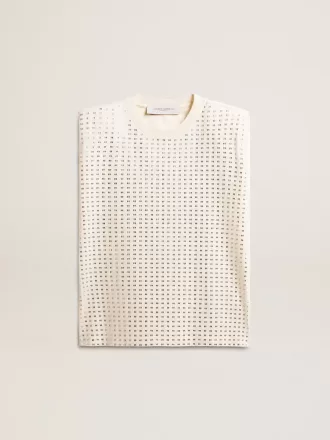 Gammel hvid ærmeløs T-shirt pyntet med krystaller