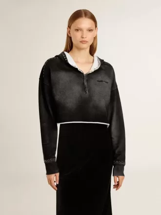 Grå cropped sweatshirt med slidt look