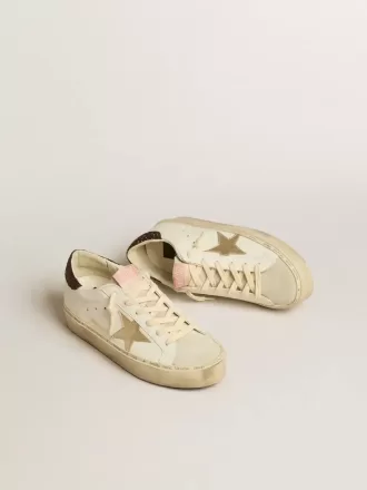 Hi Star med platinmetallisk læderstjerne og glitterhælkappe