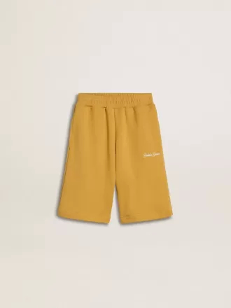 Jogging shorts til børn i okkergul med broderi
