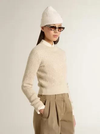 Kort sweater med rund hals i beige uld med krystaller overalt