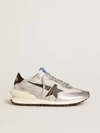 Marathon til kvinder med overdel i sølvfarvet ripstop-nylon og sort stjerne