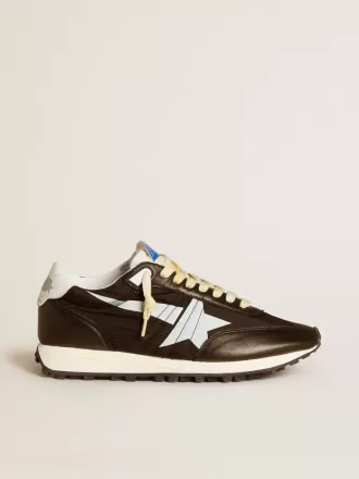 Marathon til kvinder med sort nylonoverdel og hvid stjerne