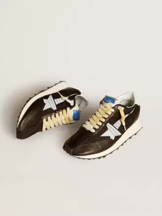Marathon til kvinder med sort nylonoverdel og hvid stjerne