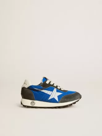 Marathon Young i blåt nylon med trykt stjerne og læderhælkappe Marathon Young i blåt nylon med trykt stjerne og læderhælkappe
