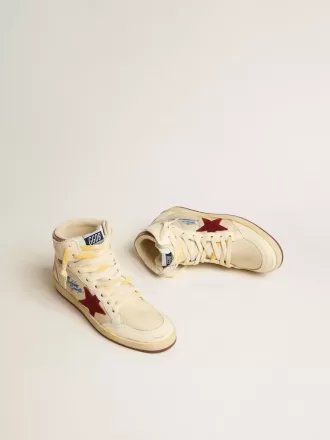 Sky-Star i beige nylon og nappa med granatæblefarvet ruskindstjerne