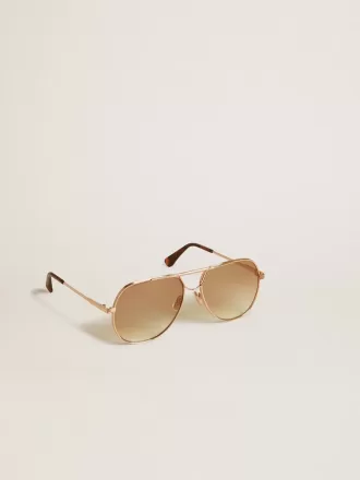 Solbriller i aviator-stil med rosaguldstel og honningfarvede glas