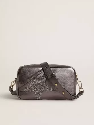 Star Bag i gråt metallisk læder med Swarovski-krystalstjerne
