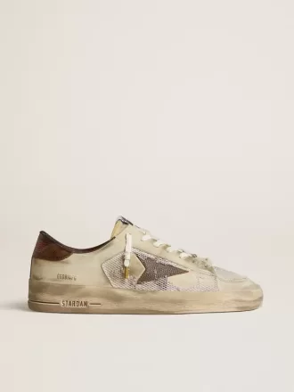 Stardan i nubuck og mesh med brun læderstjerne med øgleprint Stardan i nubuck og mesh med brun læderstjerne med øgleprint