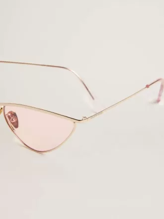 Sunframe cat-eye-stil med lyserød stel og glas