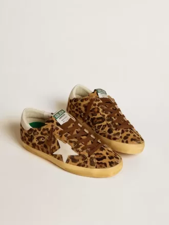 Super-Star LTD til kvinder i leopardmønstret ponyhud med læderstjerne og hælkappe