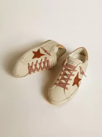 Super-Star til kvinder med læderstjerne og hælkappe i læder med krokodilleprint