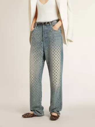 Vasket jeans til kvinder med øjer overalt